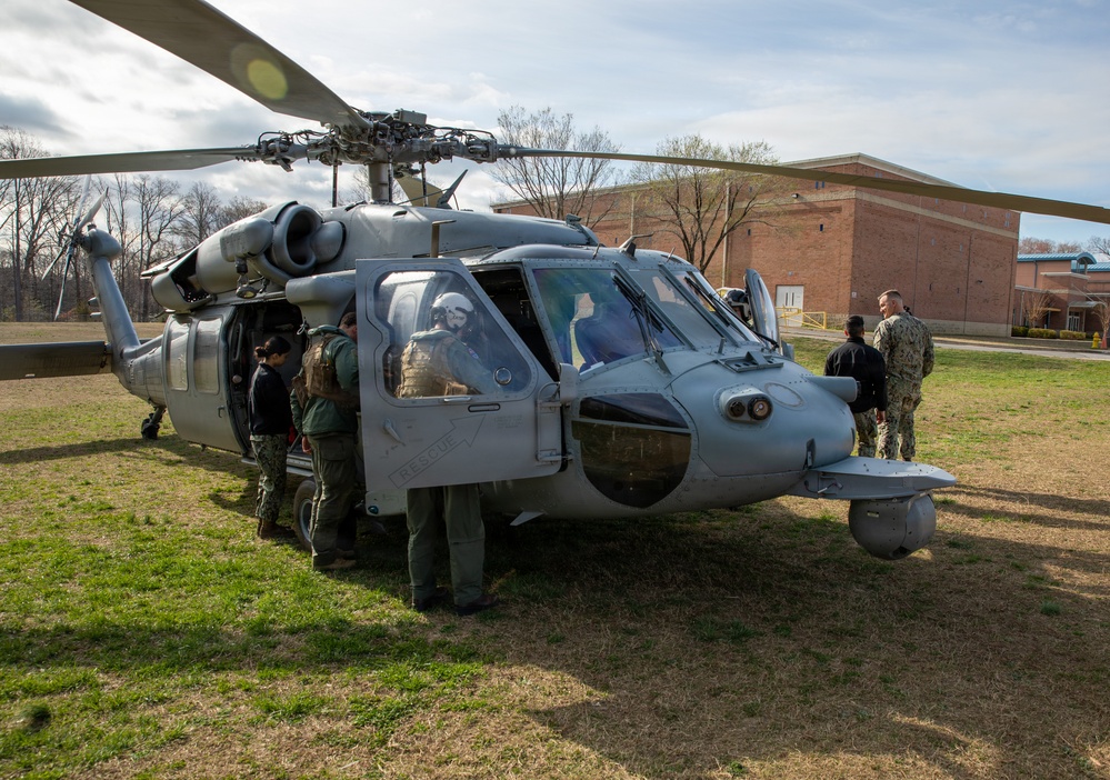 VX-1 visits Esperanza Middle School for outreach event