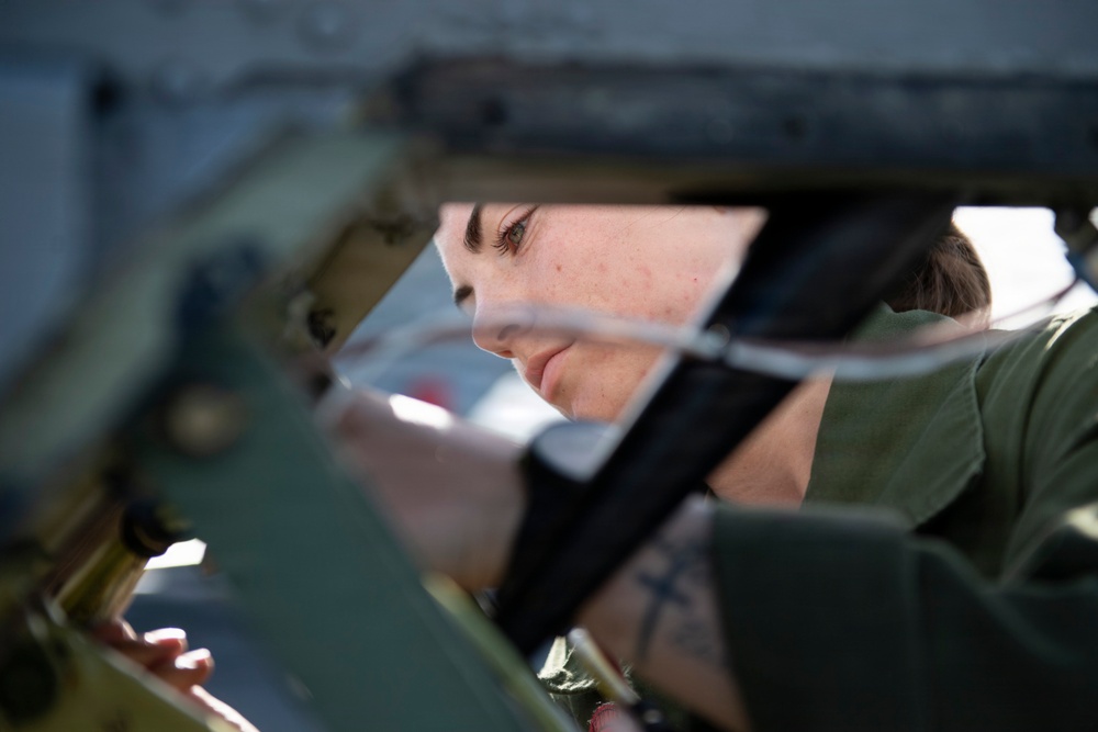 Boxer Conducts Sea and Anchor