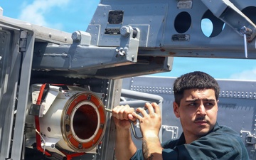 Boxer Conducts Missile Loading