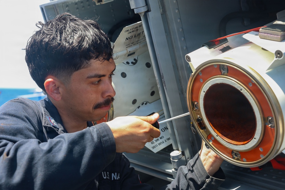Boxer Conducts Missile Loading