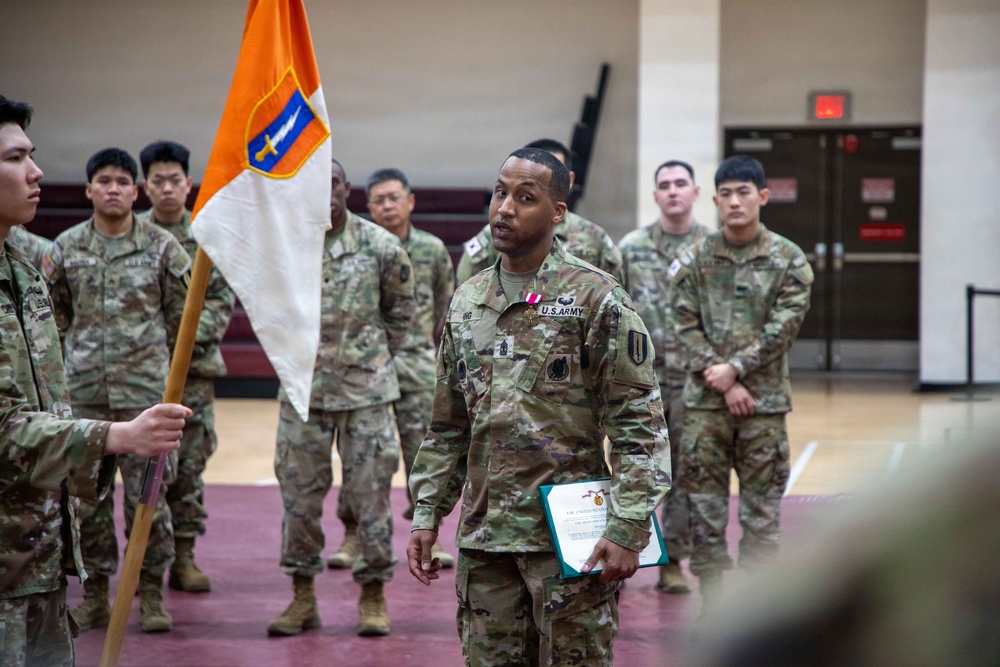 HHC, 1st Signal Brigade holds Change of Responsibility Ceremony.