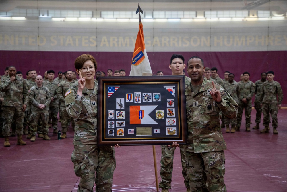 HHC, 1st Signal Brigade holds Change of Responsibility Ceremony.