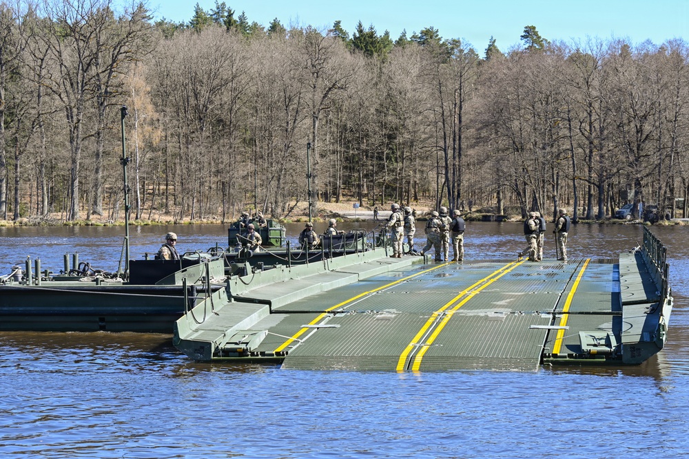 809th MRBC sling load and rafting operation