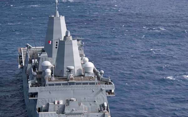 USS John P. Murtha Steams Through the Pacific to Support NASA’s Artemis II Mission.