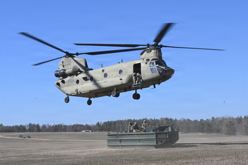 809th MRBC sling load