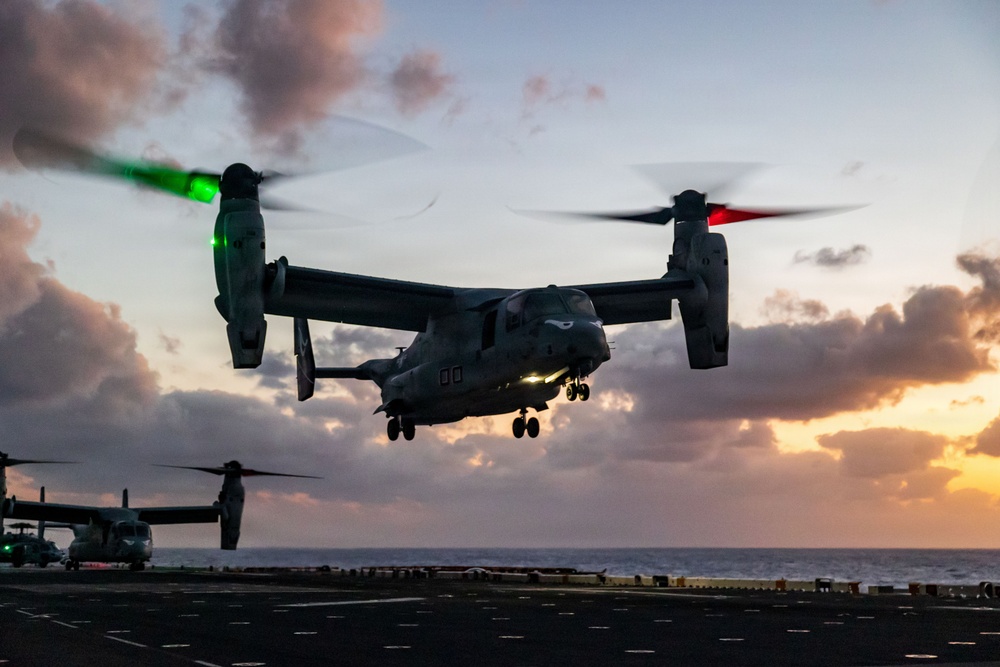 11th MEU Marines, Sailors Conduct Flight Operations Aboard USS Boxer