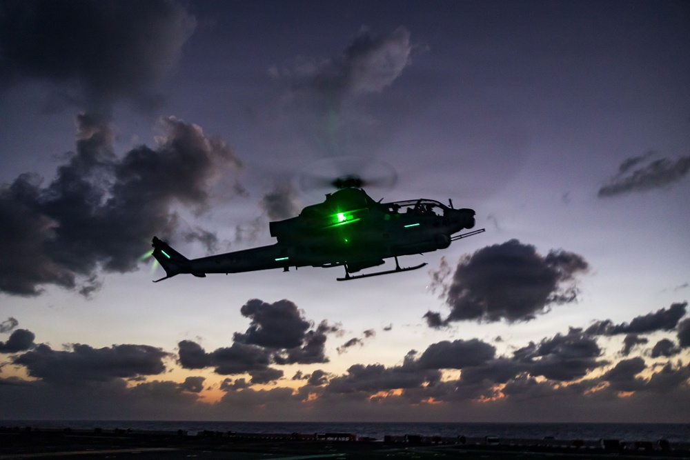 11th MEU Marines, Sailors Conduct Flight Operations Aboard USS Boxer
