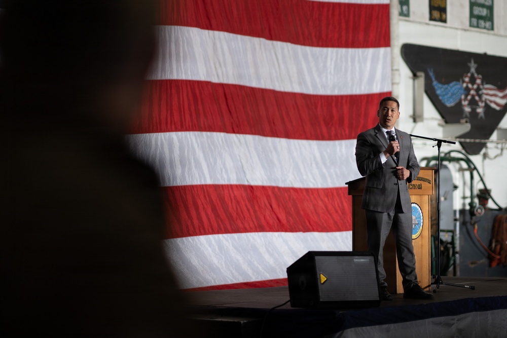 Under SECNAV Visits IKE