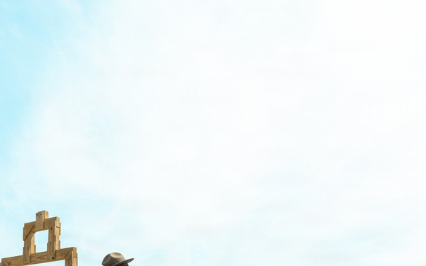 Golf Company Grass Week