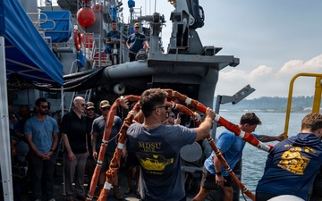 U.S. Embassy to the Philippines Chargé d’Affaires a.i. visits 26-1PH