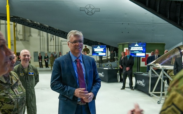 Secretary of the Air Force Visits AFRL