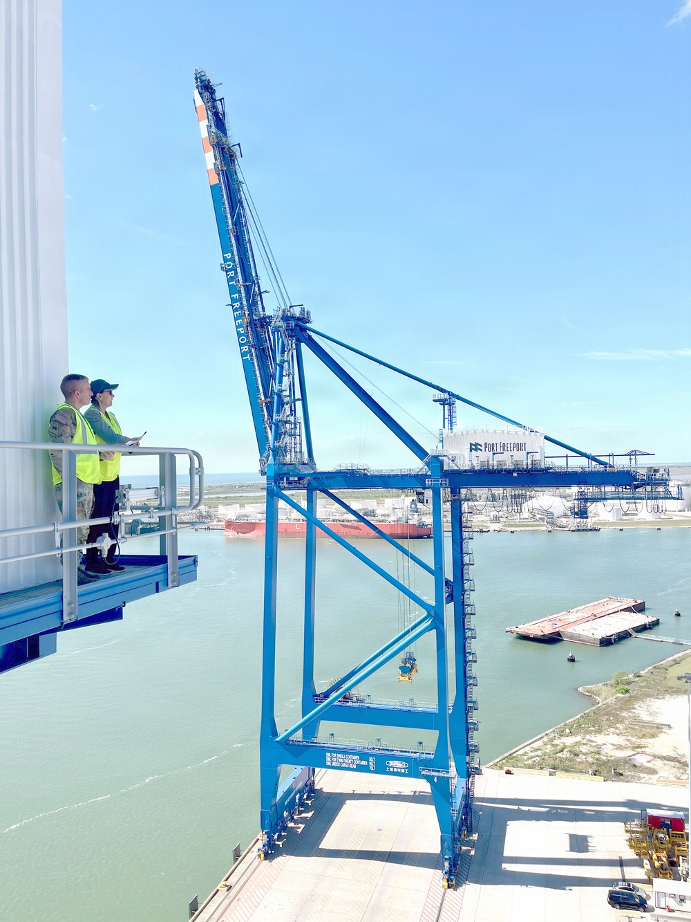 SWG Commander Visits Port Freeport