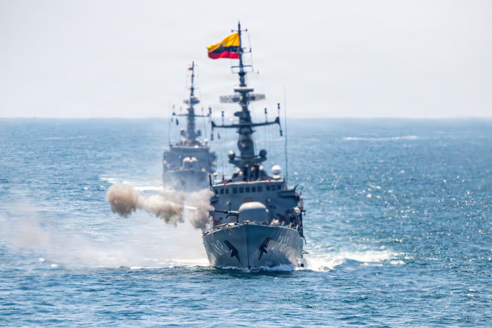 Ecuadorian Navy and USS Gridley Bilateral Live-Fire Exercise