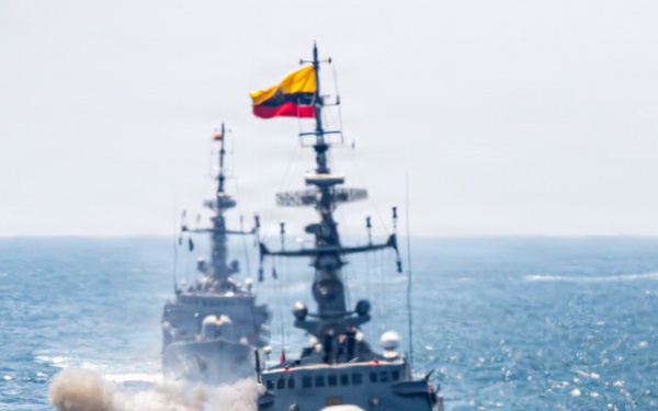 Ecuadorian Navy and USS Gridley Bilateral Live-Fire Exercise