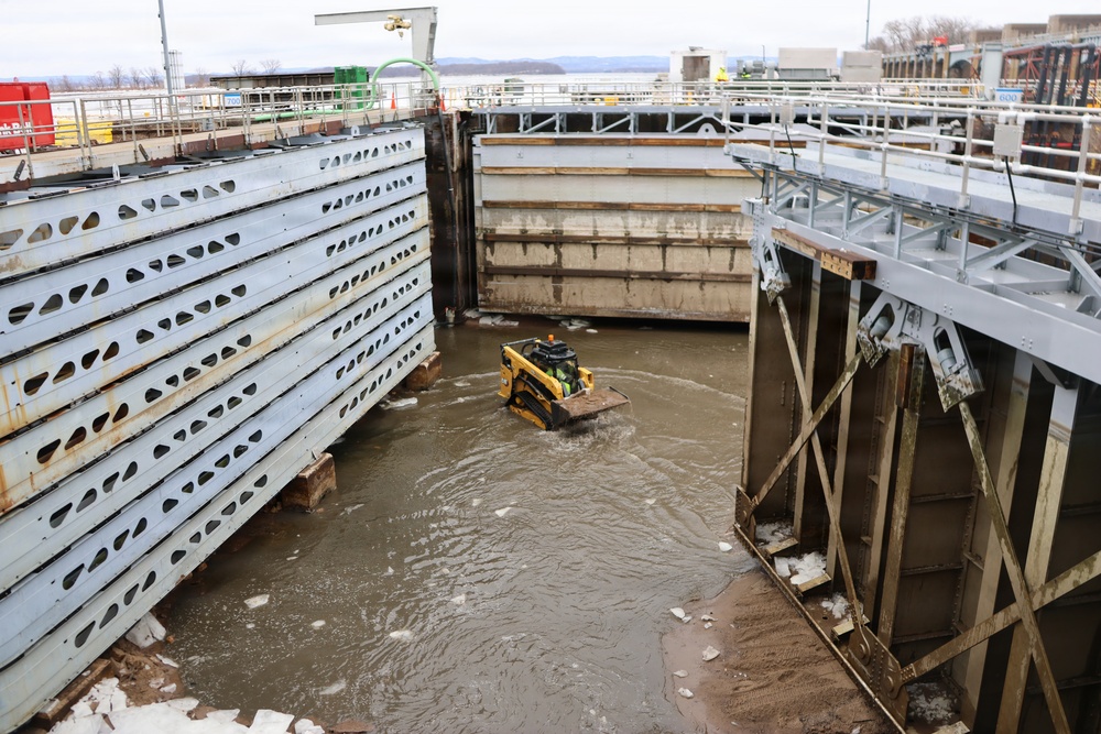The St. Paul District conducts winter maintenance at Lock and Dam 7