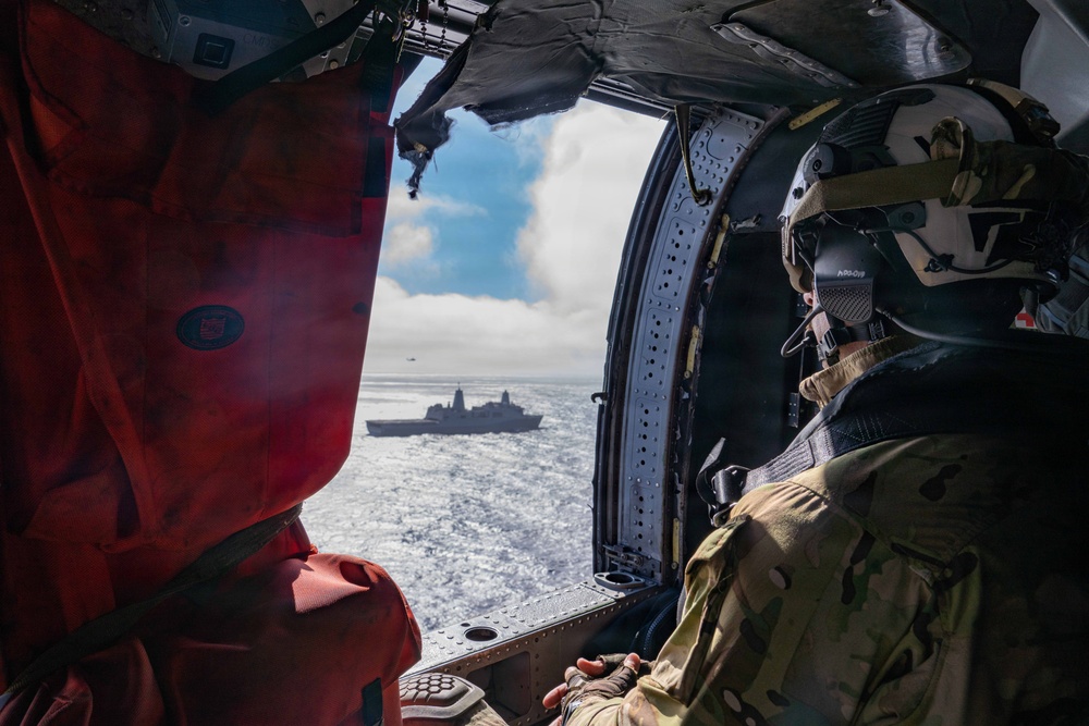 HSC-23 conducts flight operations with USS John P. Murtha ahead of Artemis II recovery