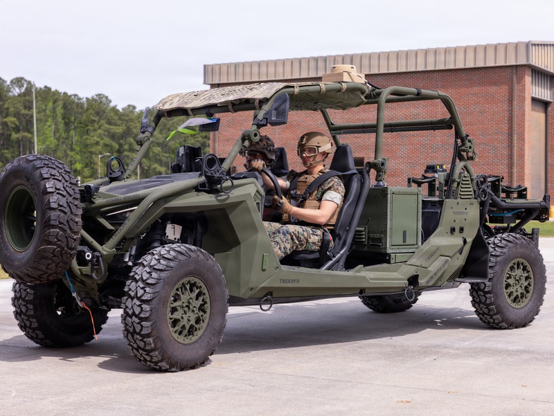 U.S. Marines with 2nd LAAD receive ULTVs and LMADIS systems