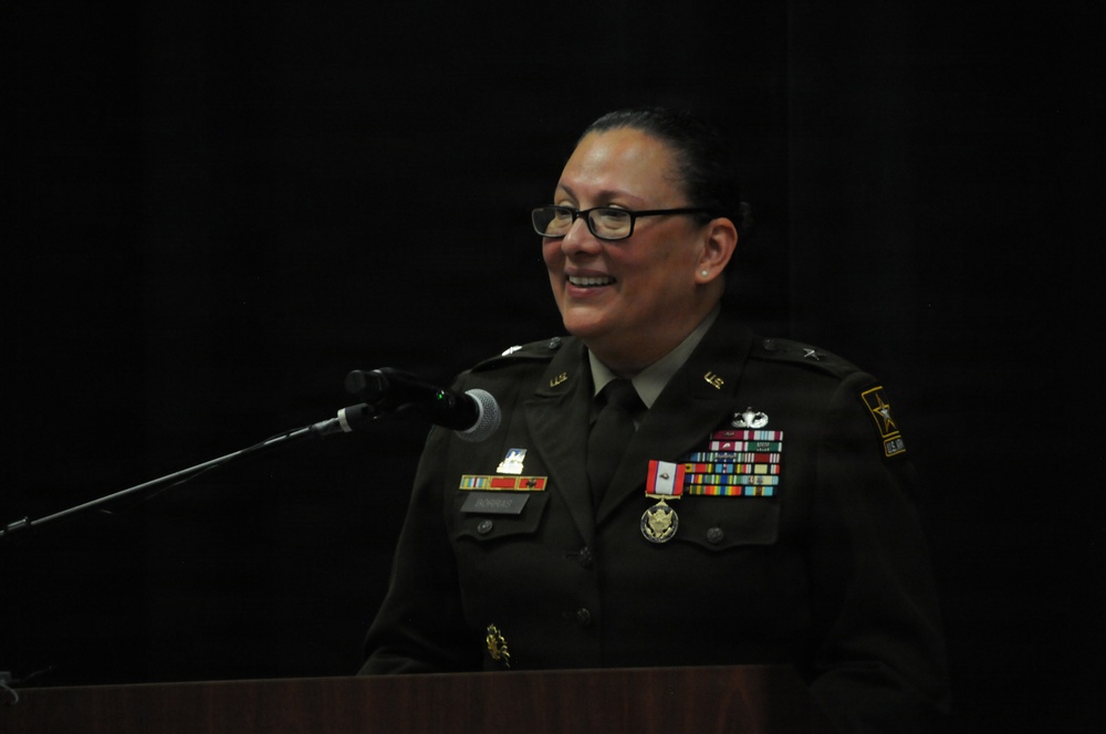 Army Reserve leader retires after four decades of service