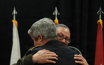 Army Reserve leader retires after four decades of service