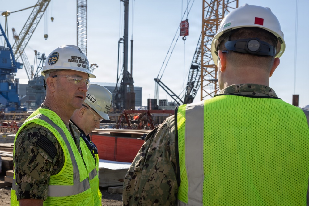 Chief of Naval Operations Visits Portsmouth Naval Shipyard