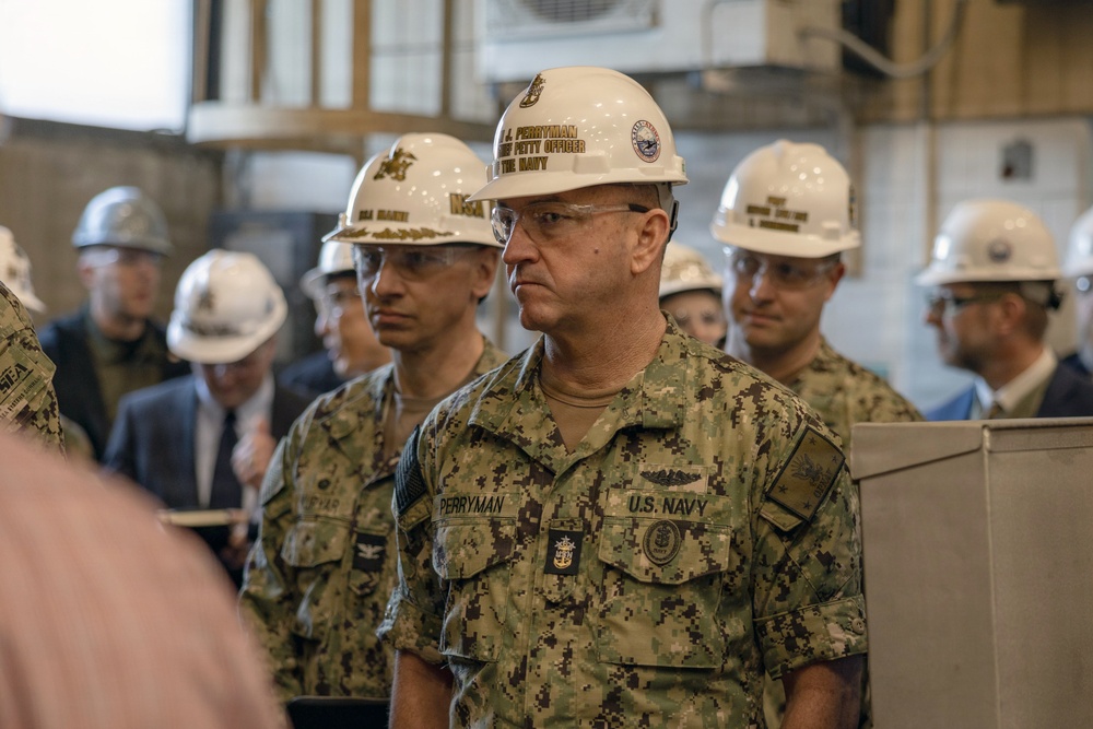 Chief of Naval Operations Visits Portsmouth Naval Shipyard