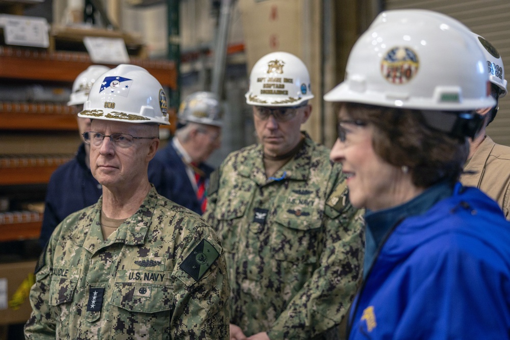 Chief of Naval Operations Visits Portsmouth Naval Shipyard