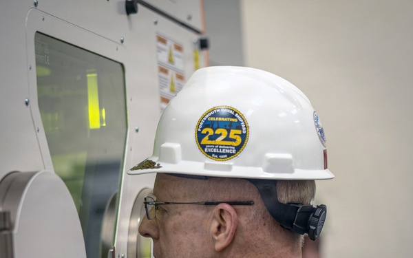 Chief of Naval Operations Visits Portsmouth Naval Shipyard