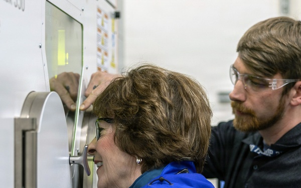 Chief of Naval Operations Visits Portsmouth Naval Shipyard