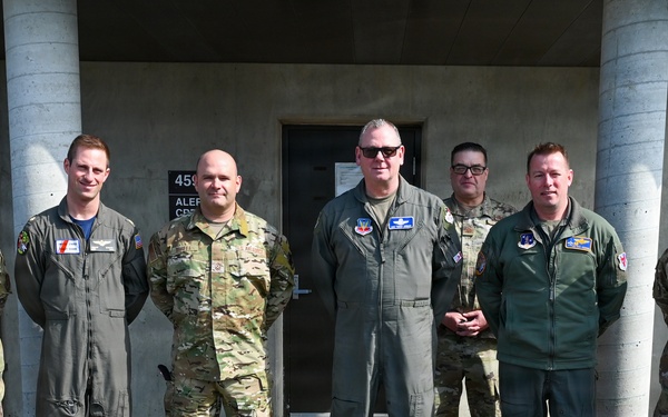 U.S. Air Force Lt. Gen. Luke Ahmann, Commander, Continental U.S. North American Aerospace Defense Command Region; Commander, 1st Air Force (U.S. Air Forces Northern and U.S. Air Forces Space) visits the 177th Fighter Wing, New Jersey Air national Guard