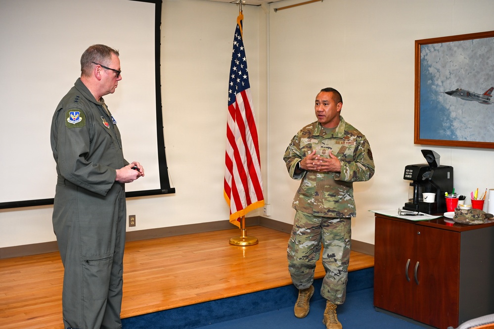 U.S. Air Force Lt. Gen. Luke Ahmann, Commander, Continental U.S. North American Aerospace Defense Command Region; Commander, 1st Air Force (U.S. Air Forces Northern and U.S. Air Forces Space) visits the 177th Fighter Wing, New Jersey Air national Guard
