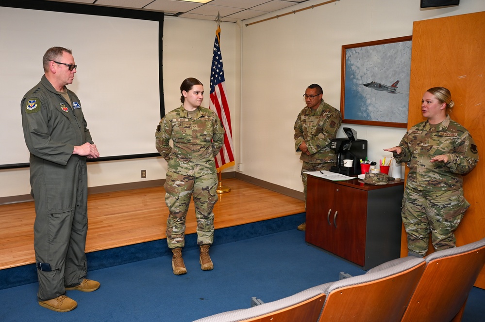 U.S. Air Force Lt. Gen. Luke Ahmann, Commander, Continental U.S. North American Aerospace Defense Command Region; Commander, 1st Air Force (U.S. Air Forces Northern and U.S. Air Forces Space) visits the 177th Fighter Wing, New Jersey Air national Guard