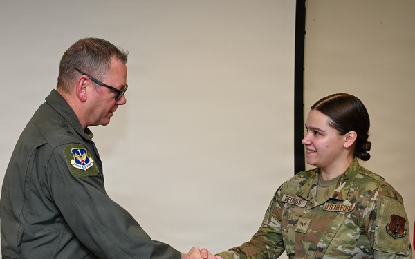 U.S. Air Force Lt. Gen. Luke Ahmann, Commander, Continental U.S. North American Aerospace Defense Command Region; Commander, 1st Air Force (U.S. Air Forces Northern and U.S. Air Forces Space) visits the 177th Fighter Wing, New Jersey Air national Guard