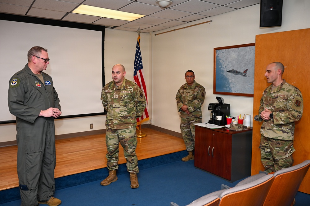 U.S. Air Force Lt. Gen. Luke Ahmann, Commander, Continental U.S. North American Aerospace Defense Command Region; Commander, 1st Air Force (U.S. Air Forces Northern and U.S. Air Forces Space) visits the 177th Fighter Wing, New Jersey Air national Guard