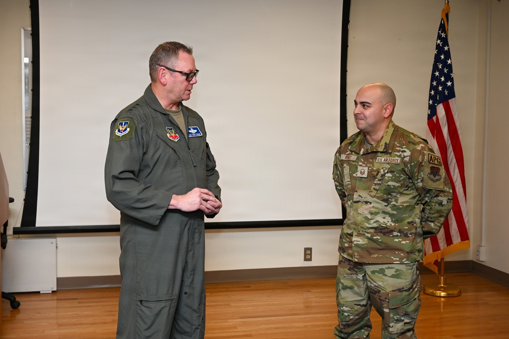 U.S. Air Force Lt. Gen. Luke Ahmann, Commander, Continental U.S. North American Aerospace Defense Command Region; Commander, 1st Air Force (U.S. Air Forces Northern and U.S. Air Forces Space) visits the 177th Fighter Wing, New Jersey Air national Guard
