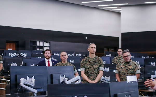 Director of National Intelligence Visits I MEF at Camp Pendleton