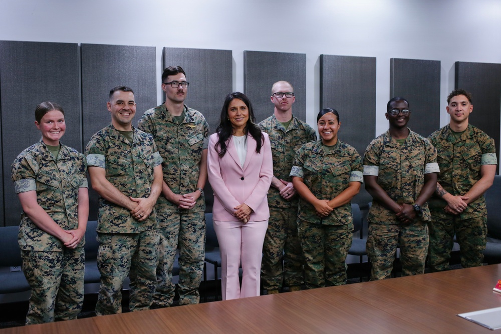 Director of National Intelligence Visits I MEF at Camp Pendleton