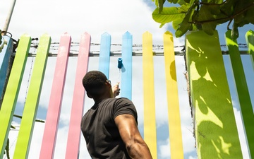 Task Force Ashland Marines, Sailors Volunteer at Philippine Orphanage