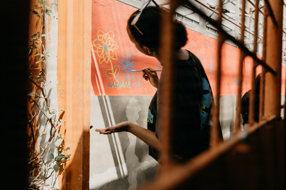 Task Force Ashland Marines, Sailors Volunteer at Philippine Orphanage