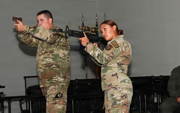 10th Air Force commander completes 307th Bomb Wing immersion