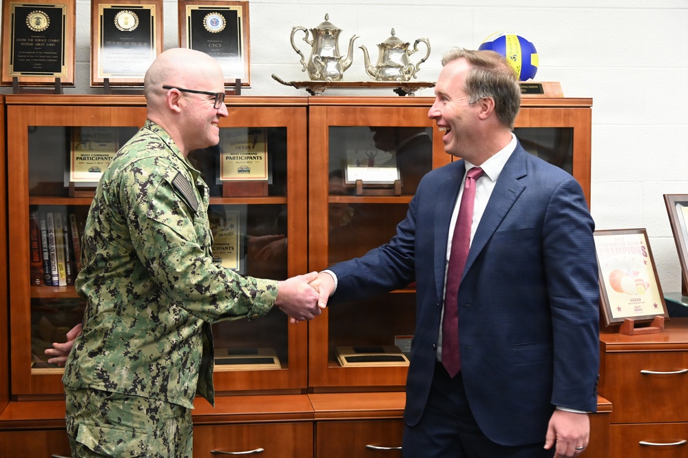 Assistant Secretary of the Navy Manpower and Reserve Affairs visits SCSTC Great Lakes