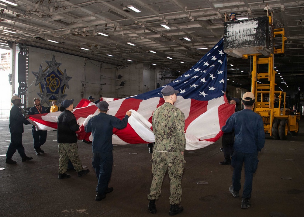 Ike Conducts Planned Incremental Availability maintenance period