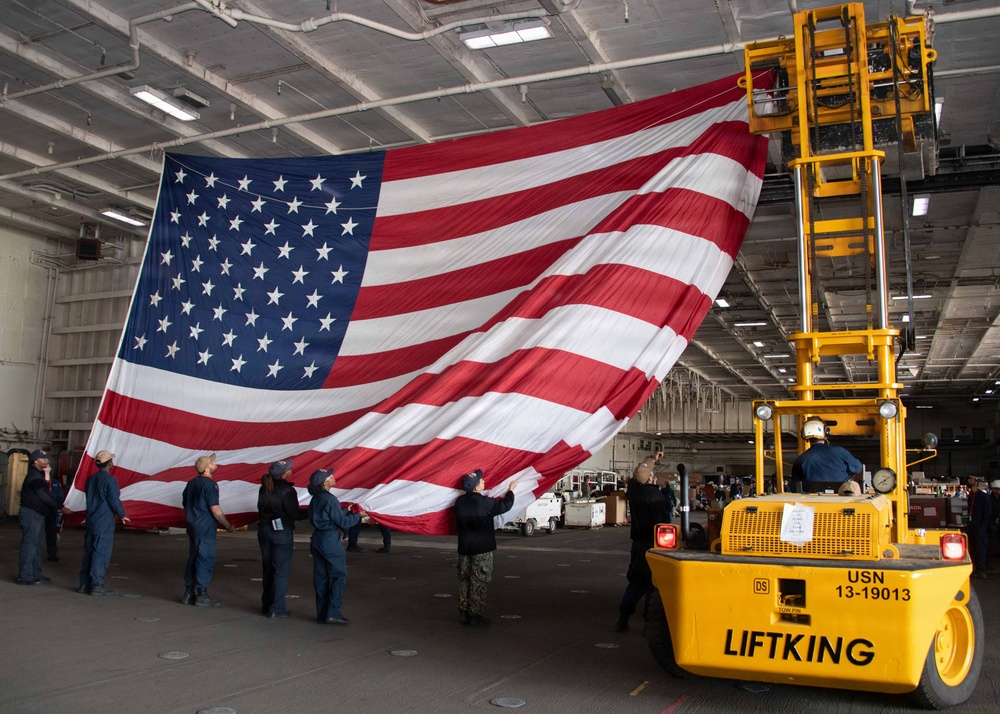 Ike Conducts Planned Incremental Availability maintenance period