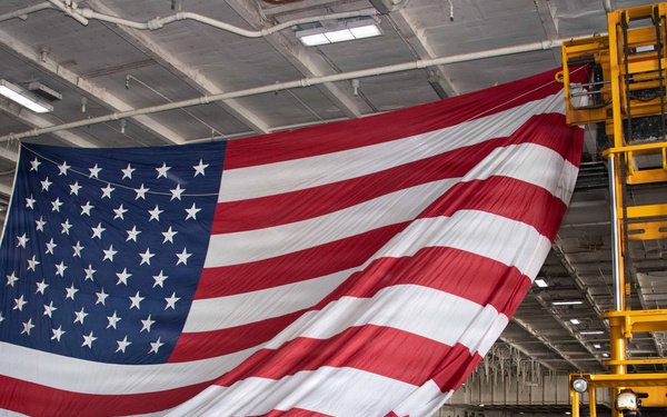 Ike Conducts Planned Incremental Availability maintenance period