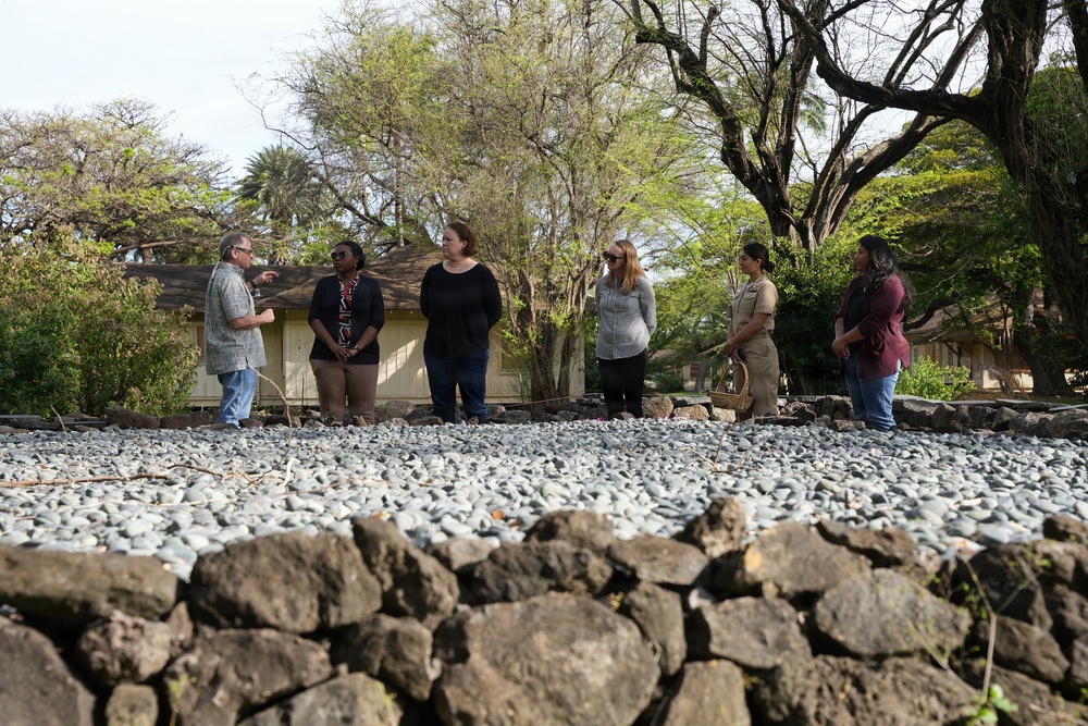 U.S. Senator Mazie Hirono's Chief of Staff, Coti-Lynne Haia, met with Navy Region Hawaii leadership to understand the command's structure and mission in supporting the fleet, warfighters, and their families.