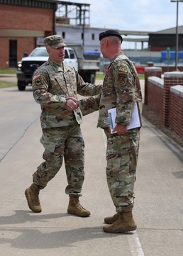 Chief of NGB Visits Ebbing ANGB