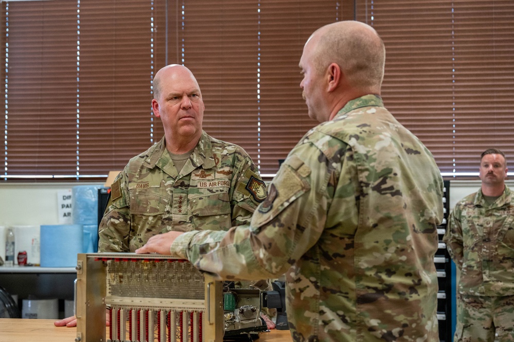 Global Strike top leaders visit Dyess AFB