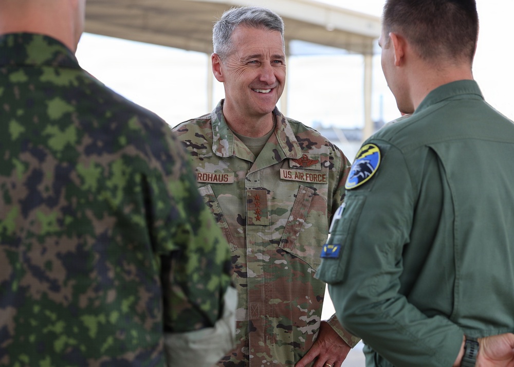 Chief of NGB Visits Ebbing ANGB