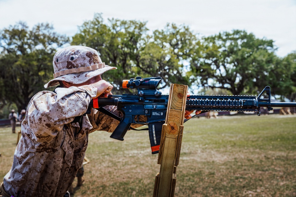 Golf Company Grass Week