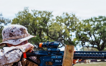 Golf Company Grass Week