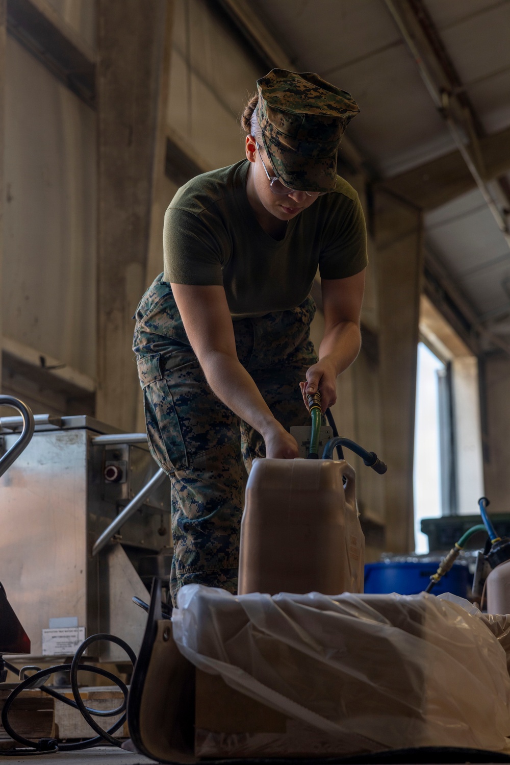 2nd Marine Logistics Group Provides Hot Meals to Marines, Sailors During 2nd Medical Battalion’s Certification Exercise